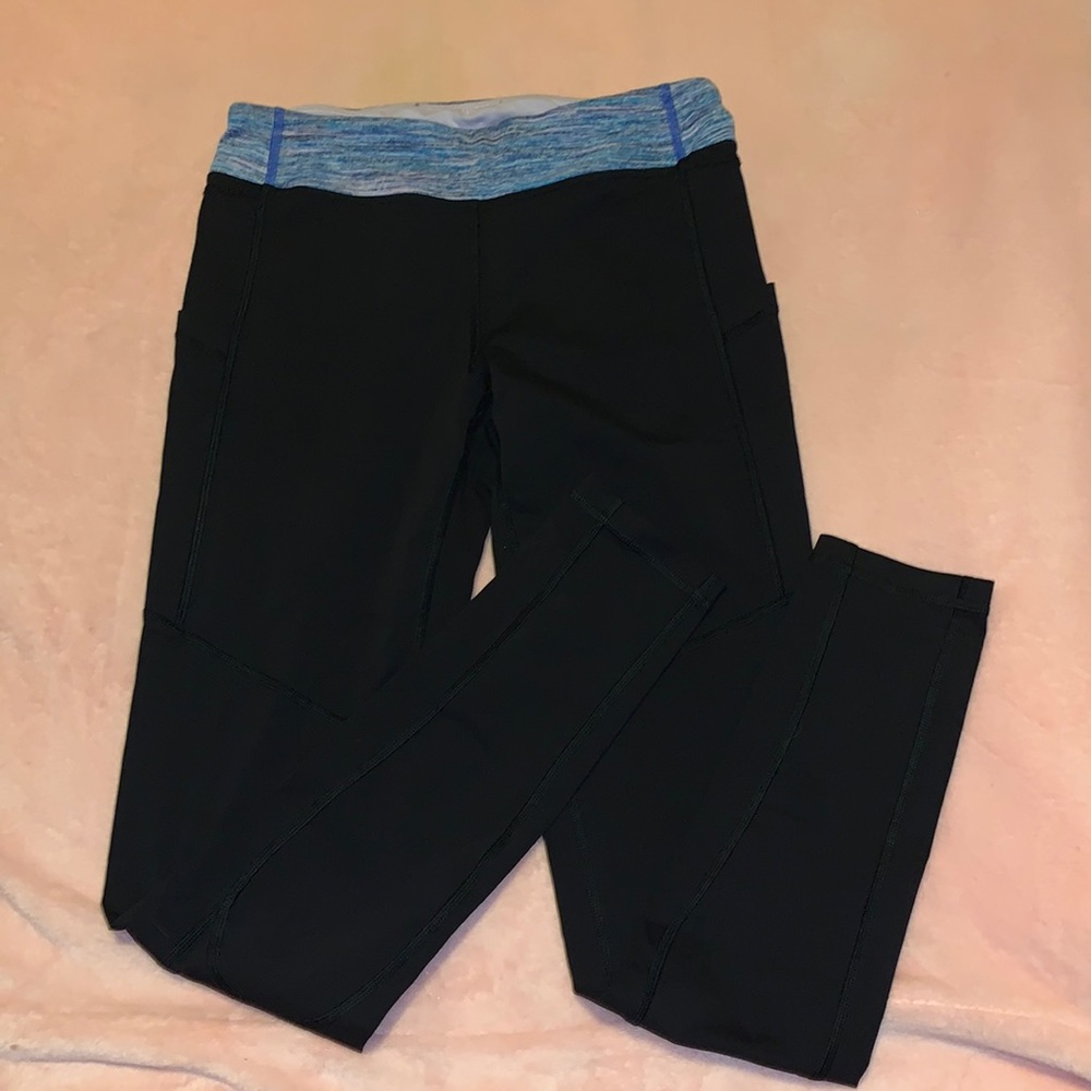 Black Ivivva leggings